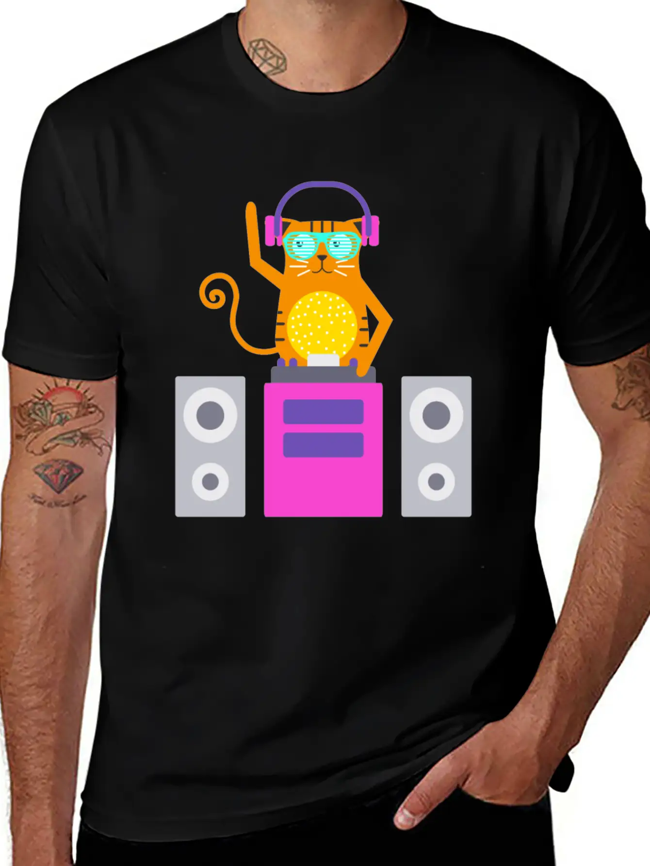 DJ Cat Basic Graphic T-Shirt ¨C Daily Comfort In Soft Cotton