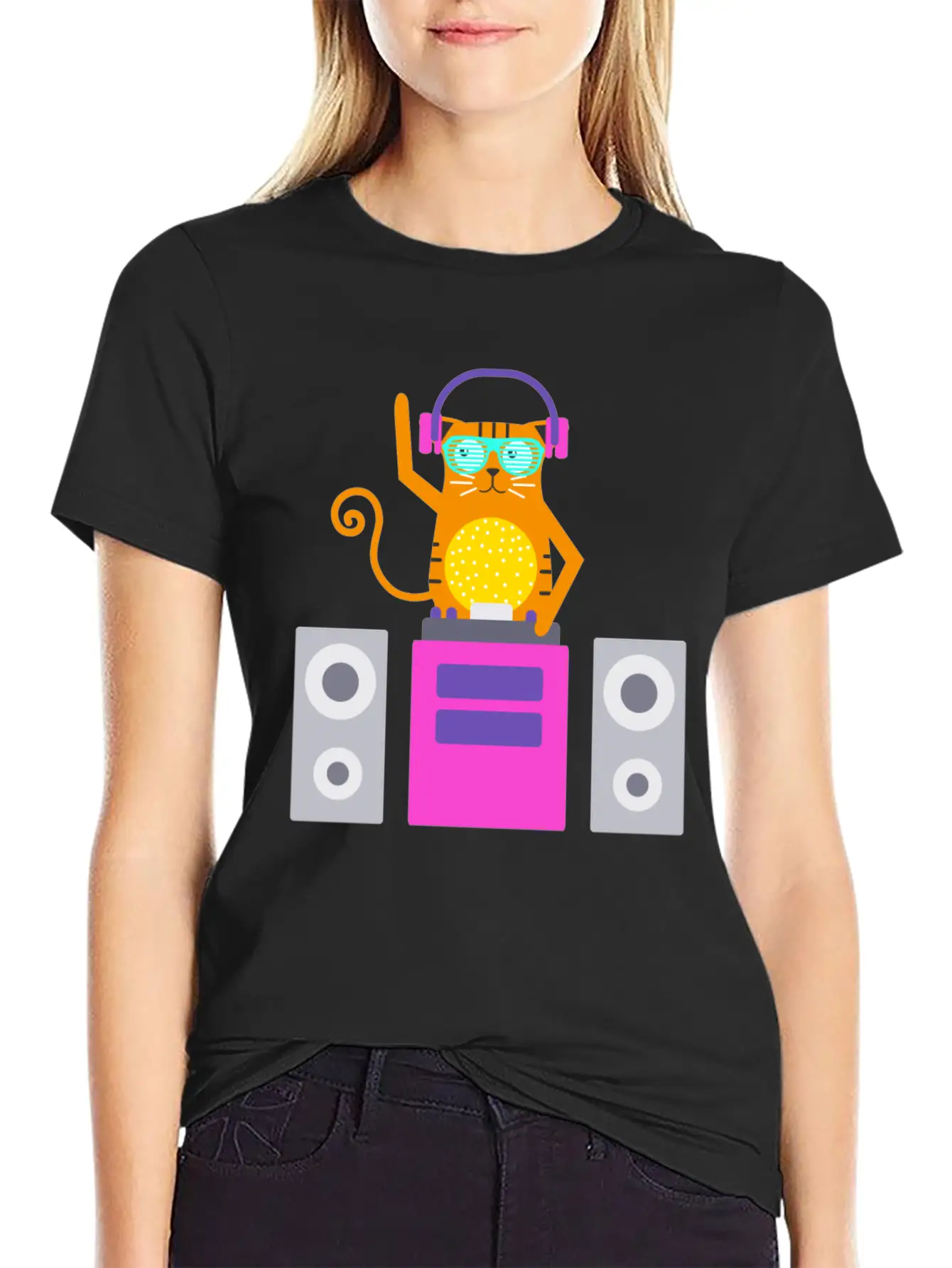 DJ Cat Basic Graphic T-Shirt ¨C Daily Comfort In Soft Cotton