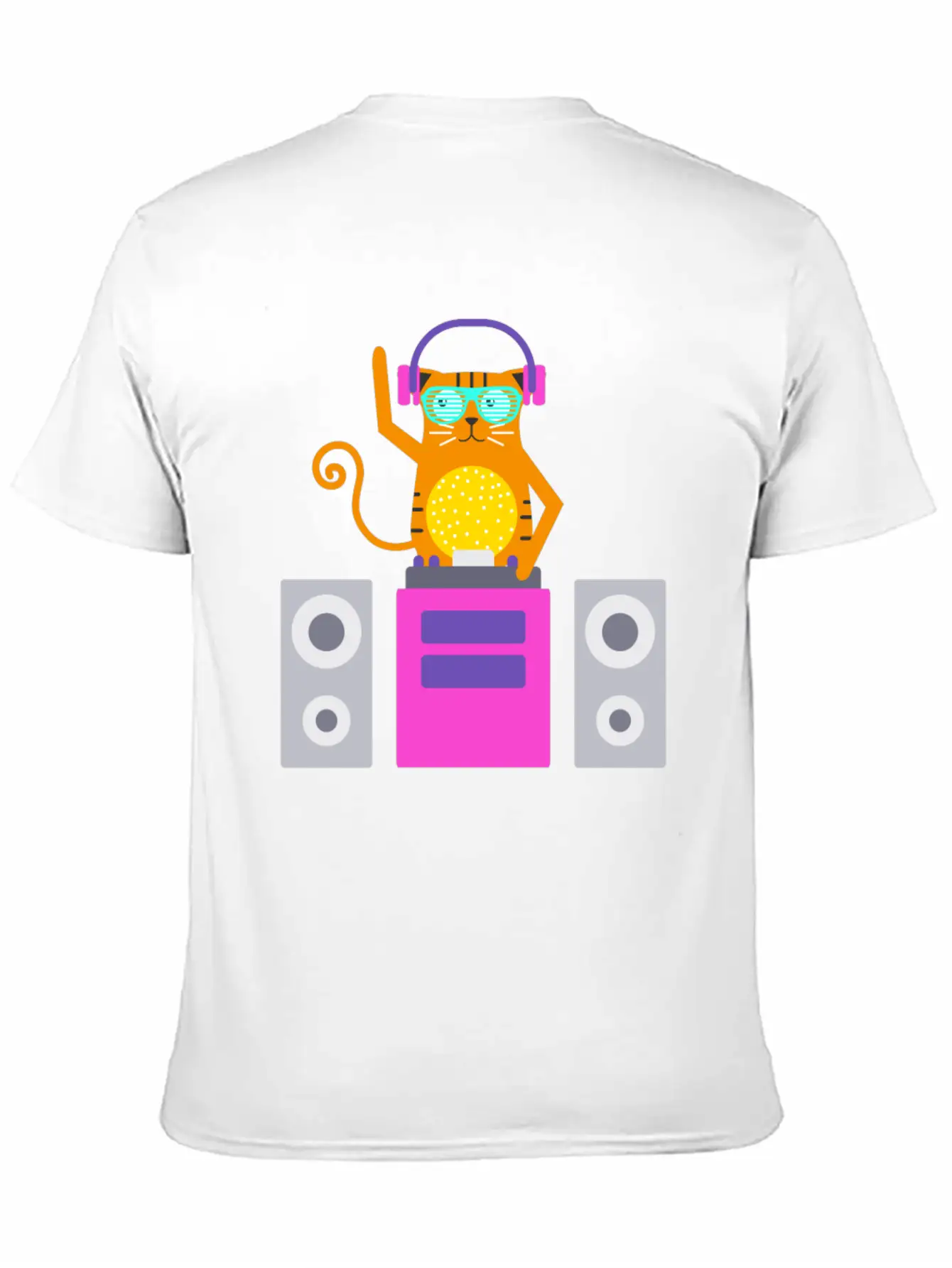 DJ Cat Basic Graphic T-Shirt ¨C Daily Comfort In Soft Cotton