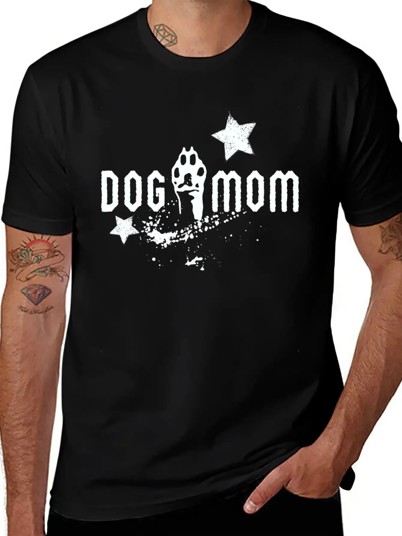 Dog Mom Grunge Basic Graphic T-Shirt ¨C Daily Comfort In Soft Cotton