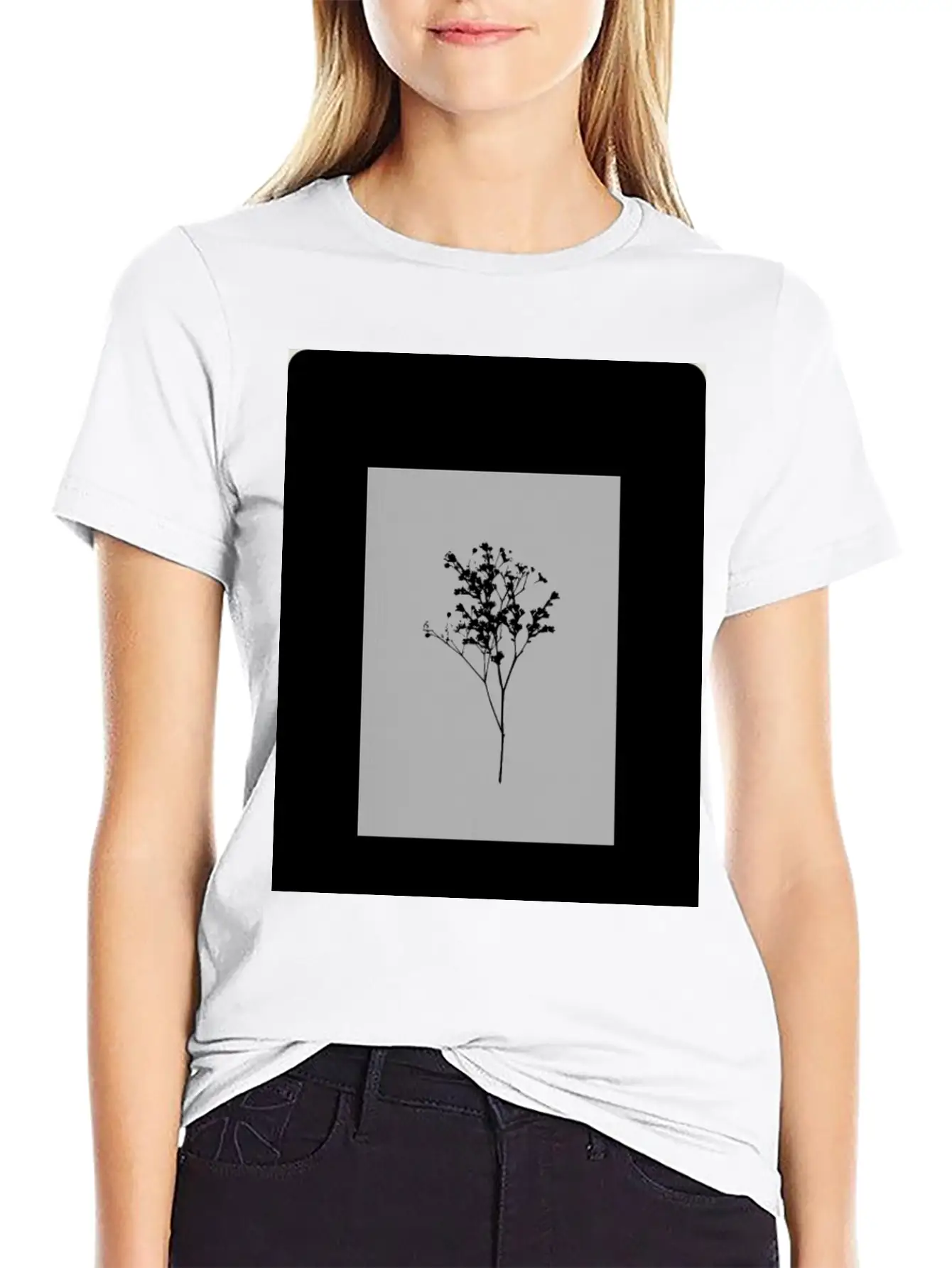 Floral Design Unisex Casual T-Shirt ¨C Clean Design For Daily Comfort