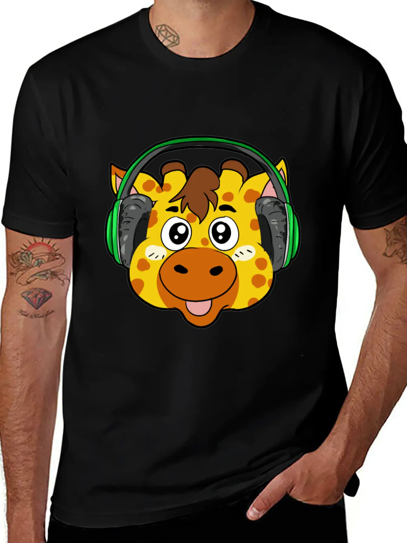 Giraffe With Headphones Soft Cotton Short Sleeve Tee ¨C Unisex Wardrobe Staple