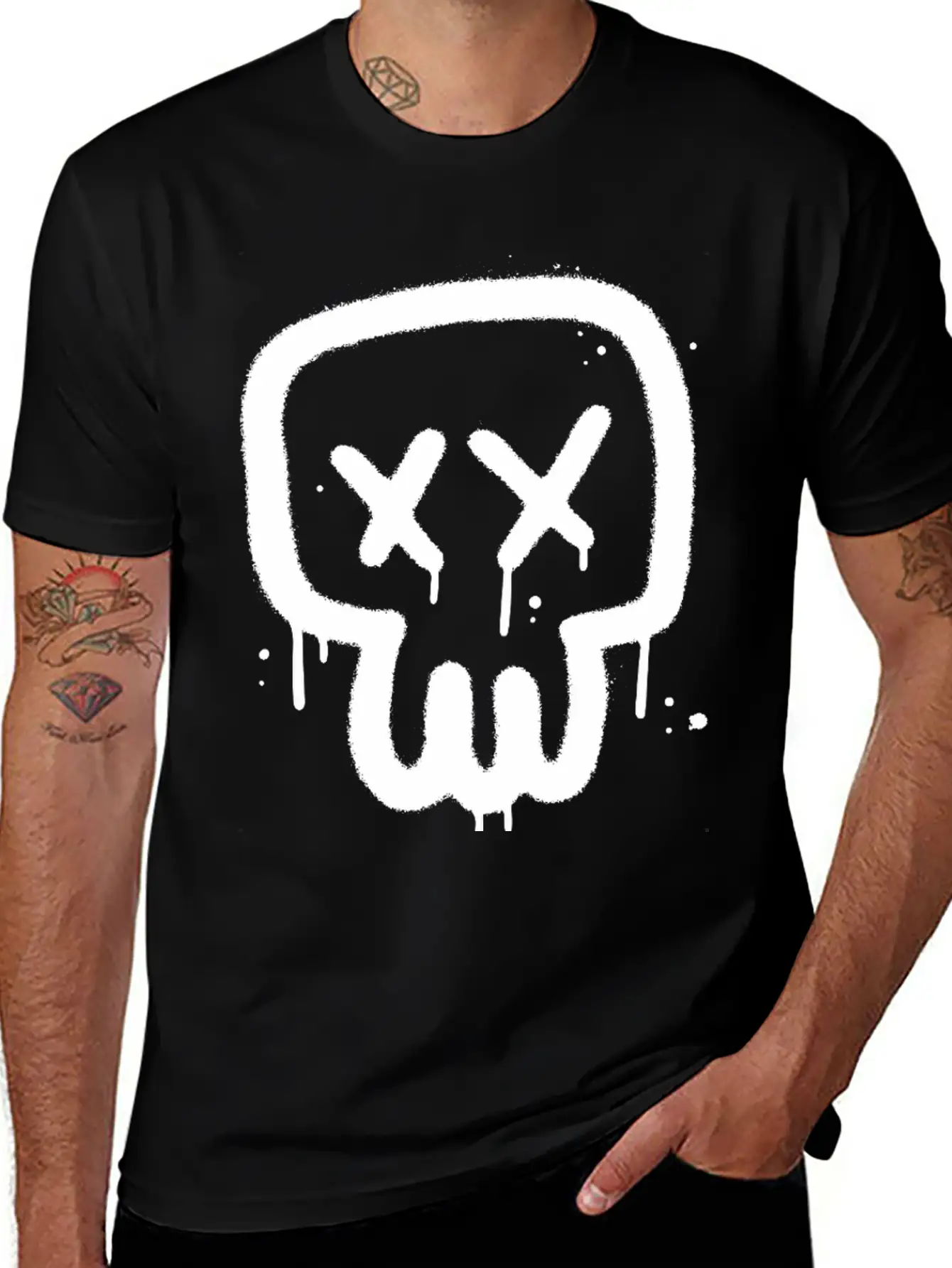 Skull Graffiti Essential Cotton Tee For Daily Outfits ¨C Unisex Style